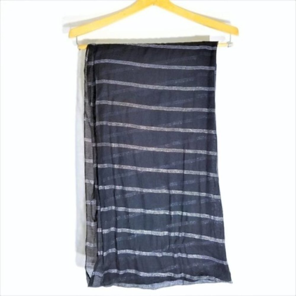 4/$25 American Eagle Silver & Black Striped Scarf